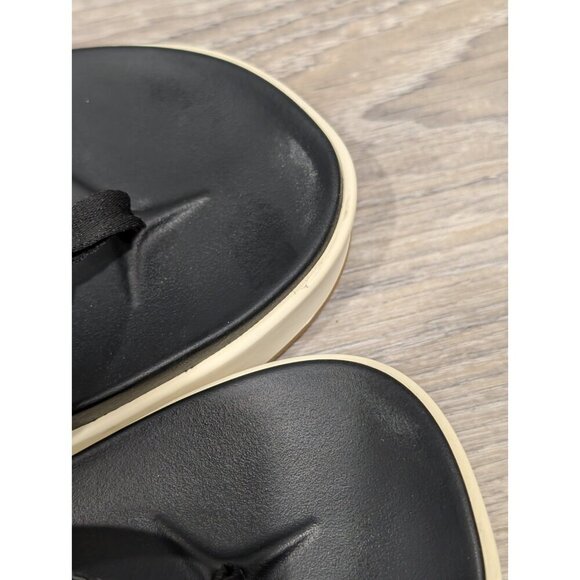Olukai Nu'a Pi'o Sandals Womens Sz 10 Black Grip Rubber Flip Flops 20445 Summer - Picture 13 of 16